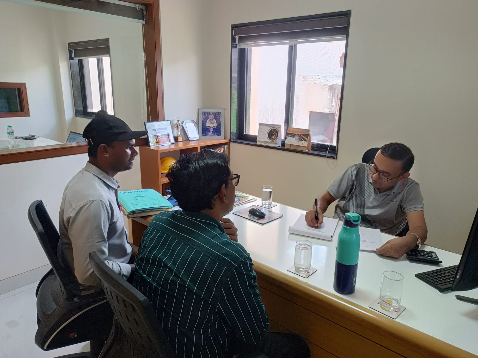 OJT प्रोग्राम  पर MOU एवं इंडस्ट्री विजीट व अप्रेंटिसशीप अनुमति पर उद्योग संचालक से चर्चा 